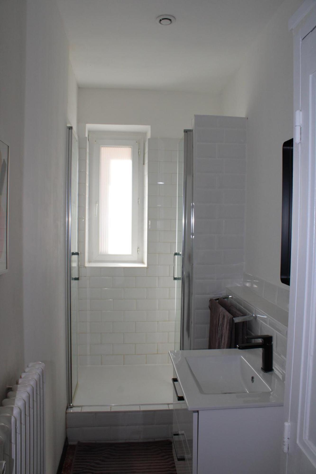 Superbe Appartement Avec Parking Sur Place Nîmes Exterior foto